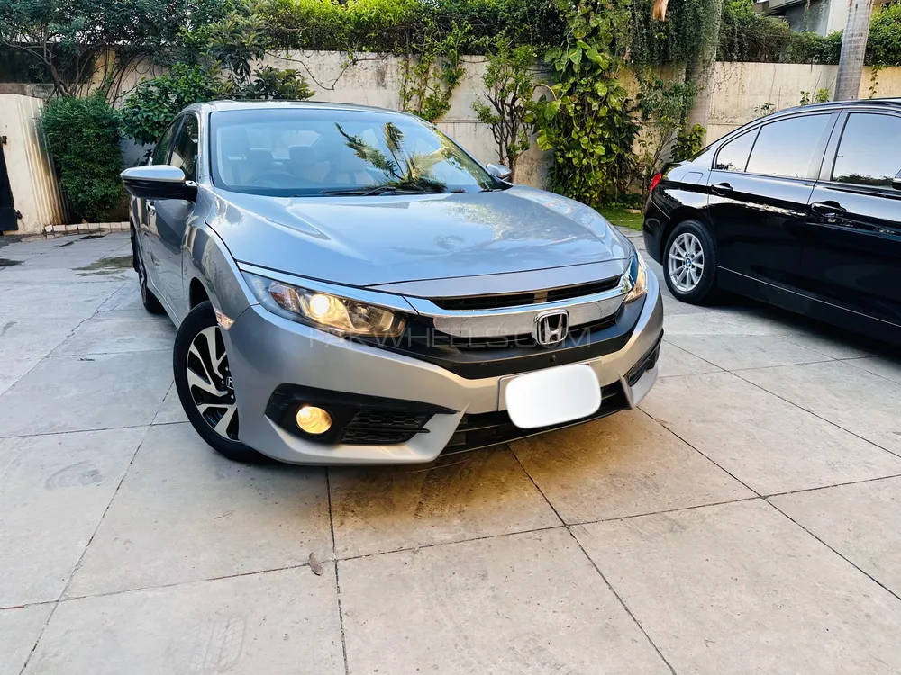Honda Civic 2017 for Sale in Lahore Image-1