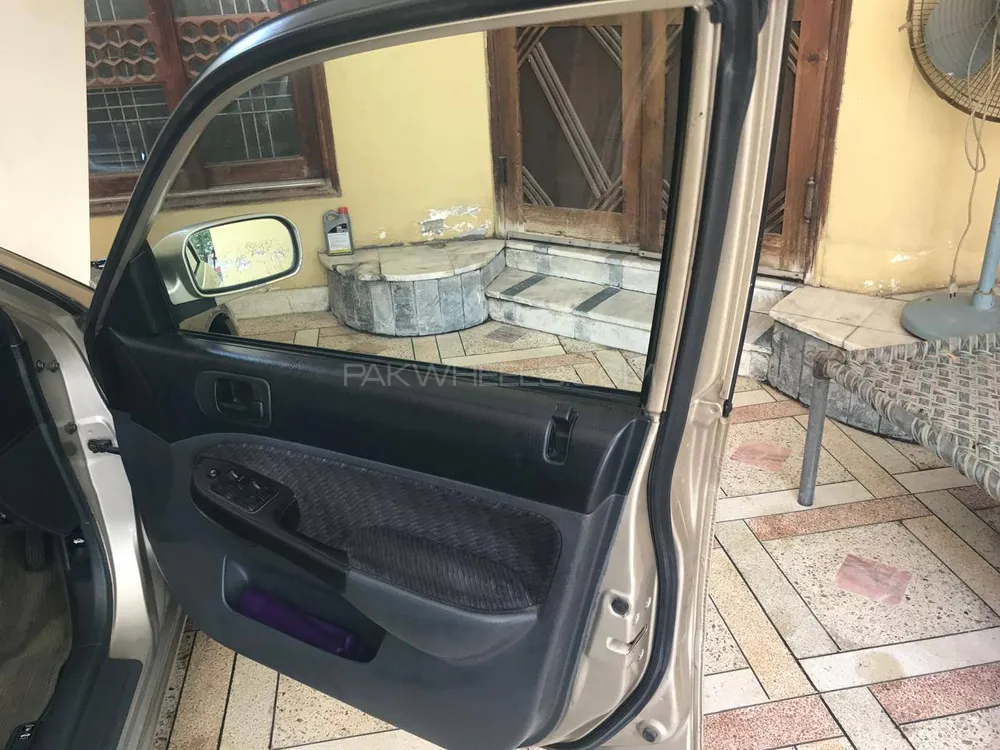 Honda Civic 2001 for Sale in Lahore Image-1