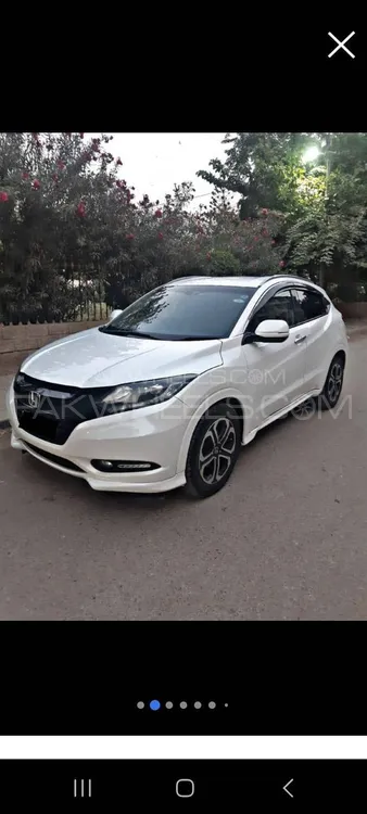 Honda Vezel 2016 for Sale in Karachi Image-1