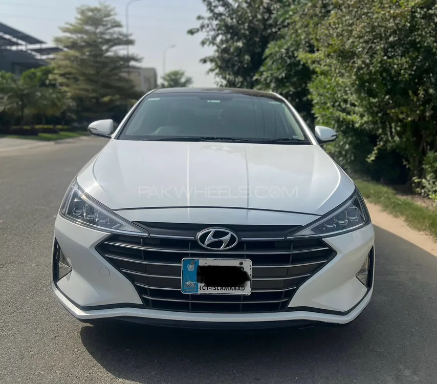 Hyundai Elantra 2021 for Sale in Faisalabad Image-1