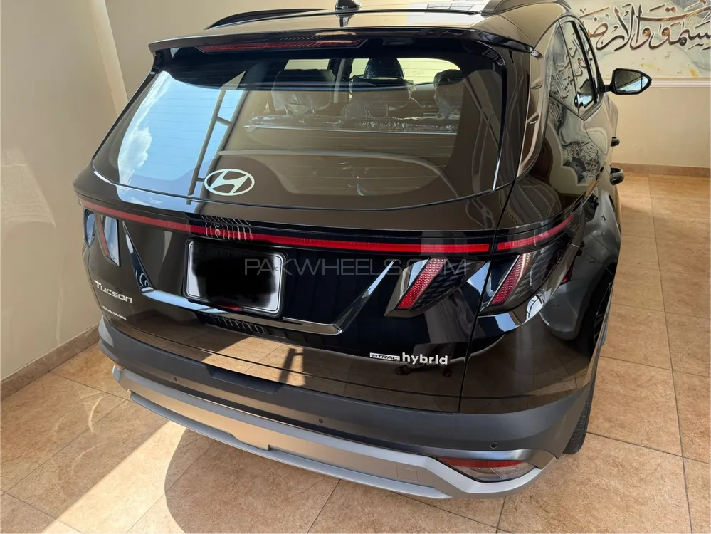 Hyundai Tucson 2025 for Sale in Multan Hyundai Tucson 2025 for Sale in Multan Image-3