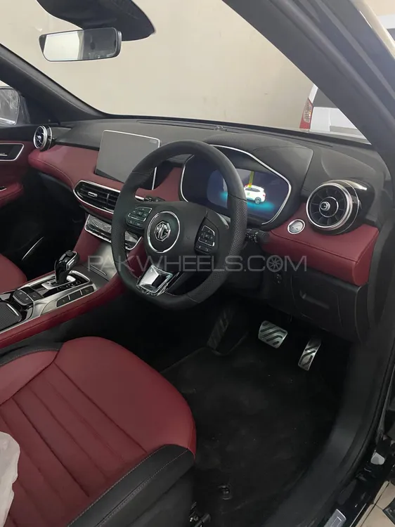 MG HS 2025 for Sale in Lahore Image-1