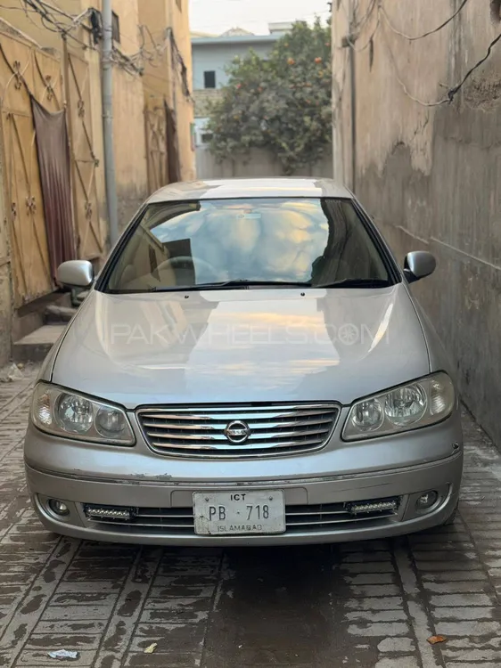 Nissan Sunny 2009 for Sale in Peshawar Image-1