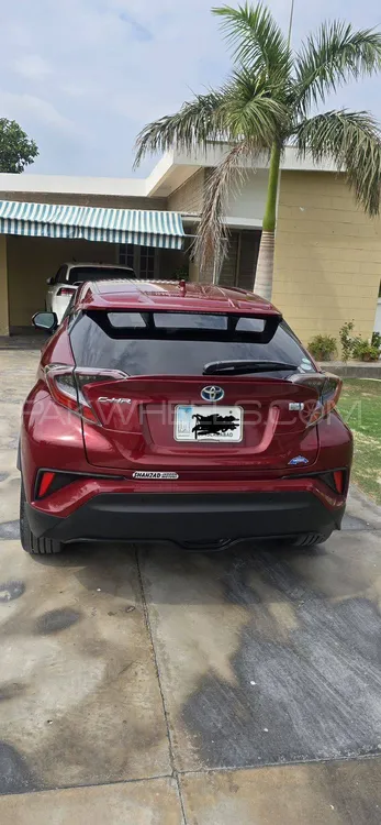 Toyota C-HR 2017 for Sale in Daharki Toyota C-HR 2017 for Sale in Daharki Image-1