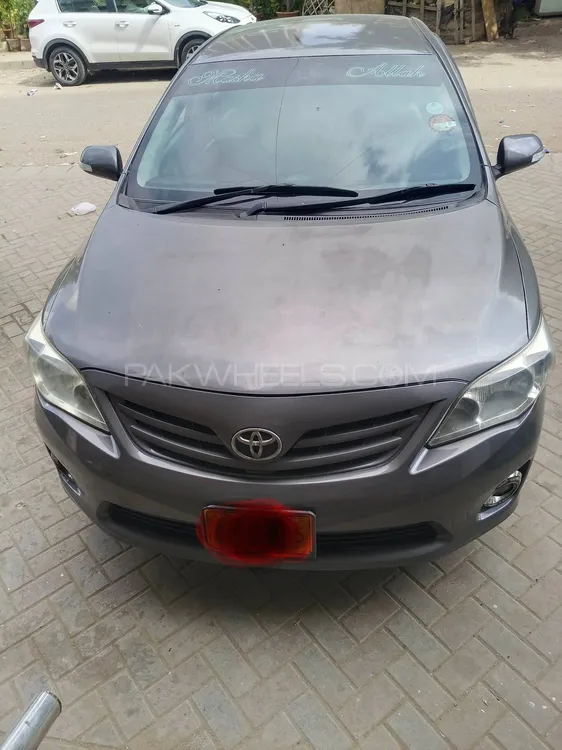 Toyota Corolla 2013 for Sale in Karachi Image-1