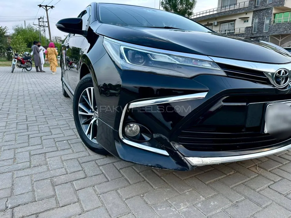 Toyota Corolla 2018 for Sale in Islamabad Image-1
