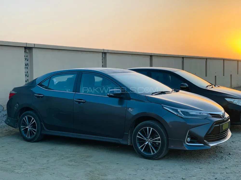 Toyota Corolla 2021 for Sale in Karachi Image-1