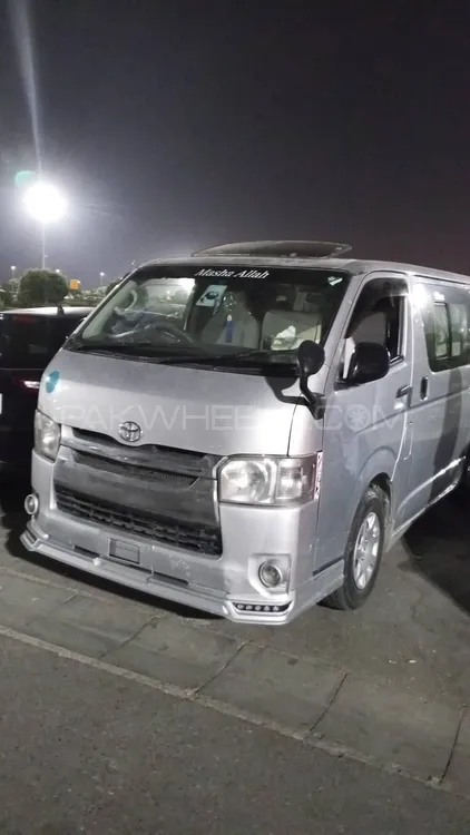 Toyota Hiace 2017 for Sale in Gujrat Image-1