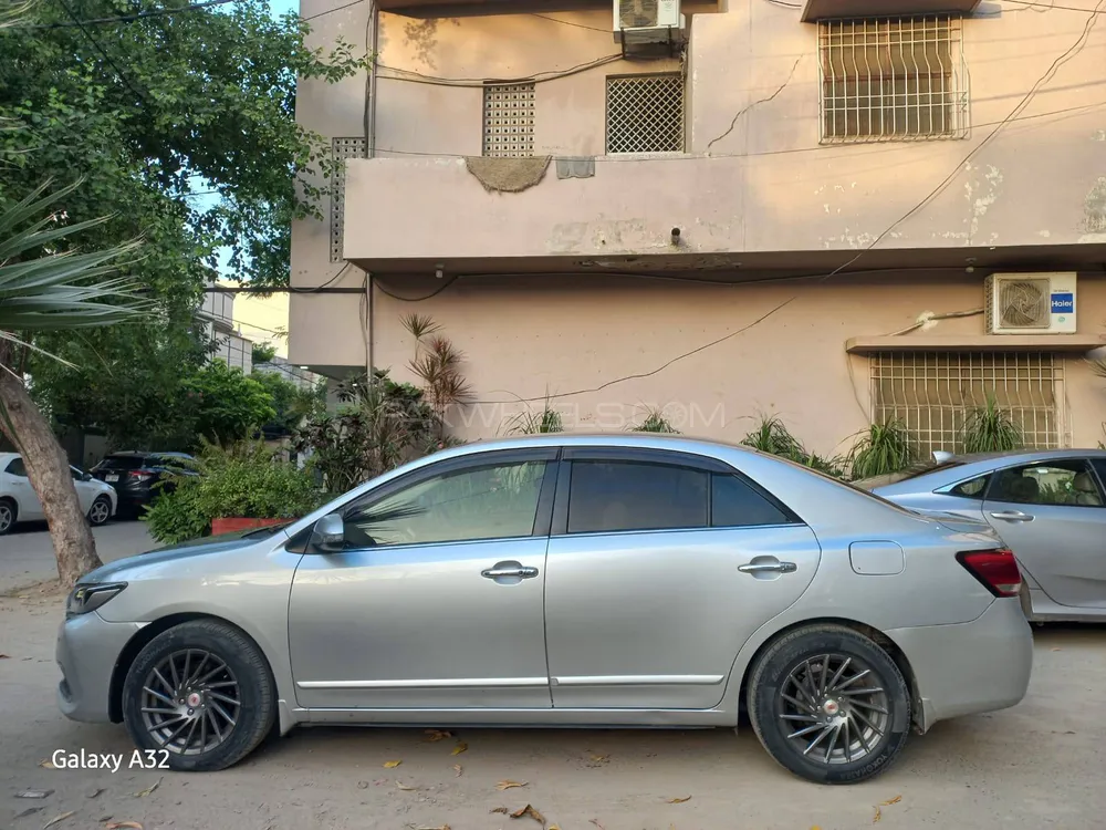 Toyota Premio 2017 for Sale in Karachi Toyota Premio 2017 for Sale in Karachi Image-2