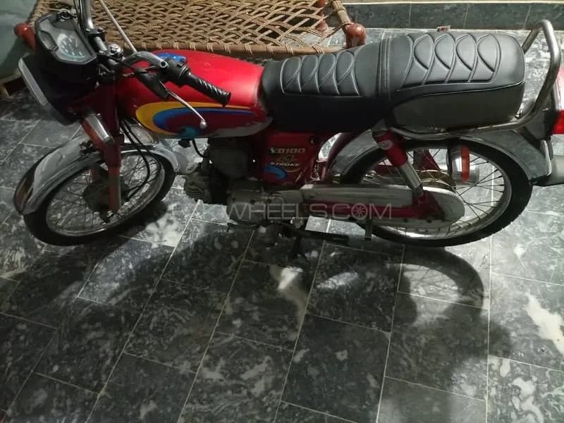 Yamaha 4 YD 100 2005 for Sale Image-1