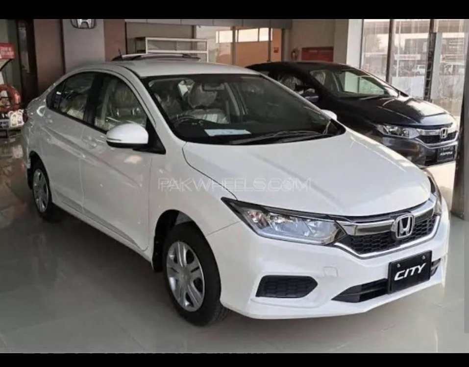 Honda City 2025 for Sale in Lahore Image-1