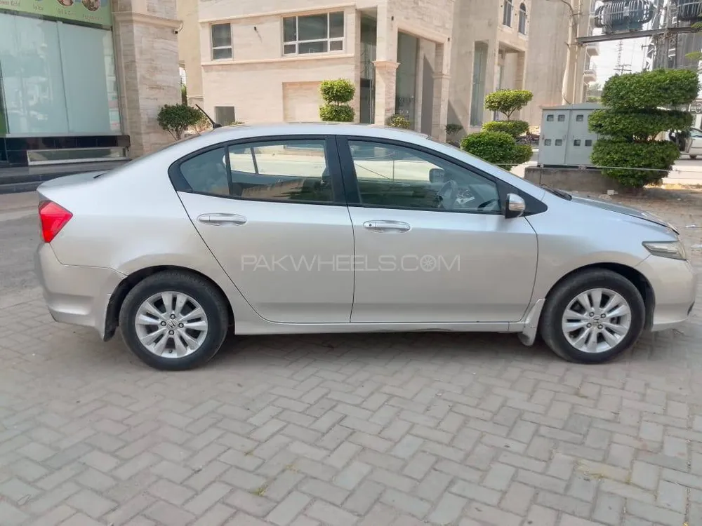 Honda City 2015 for Sale in Lahore Image-1