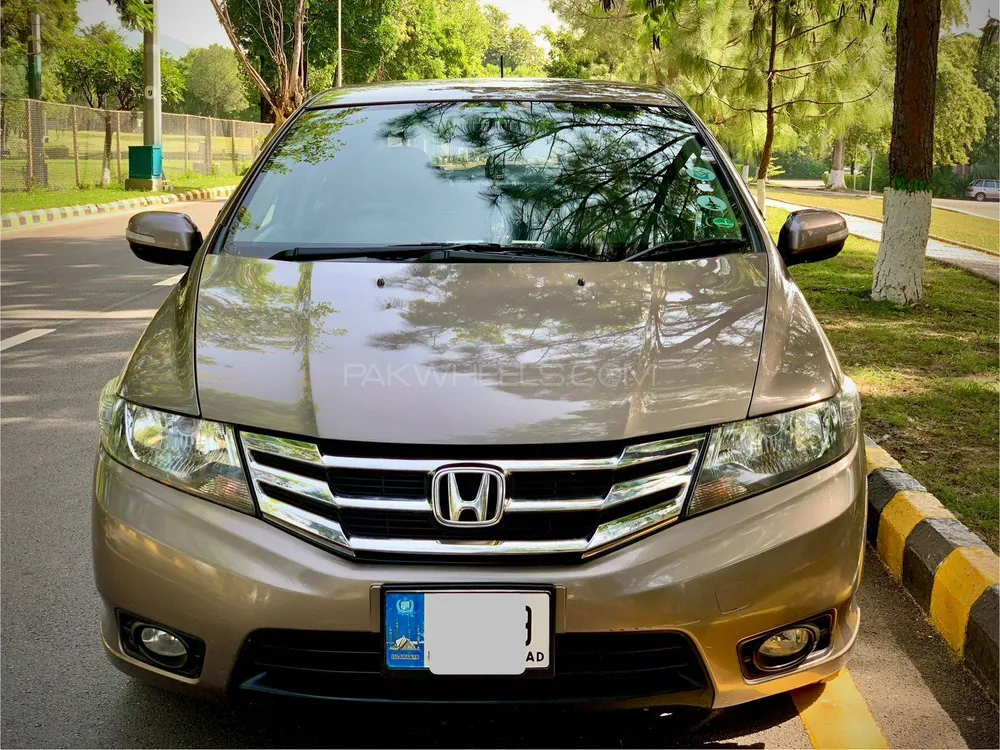Honda City 2015 for Sale in Islamabad Image-1