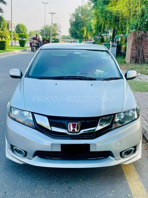Honda City 2011 for Sale in Lahore Image-1