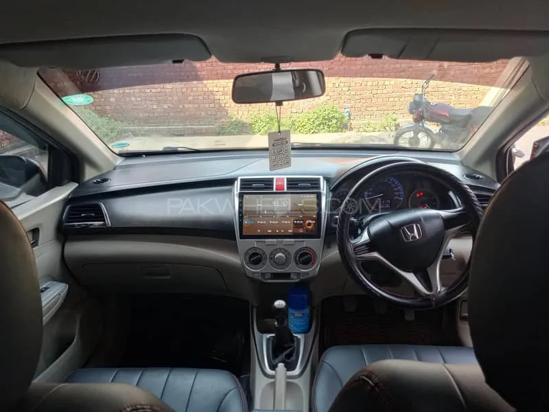 Honda City 2018 for Sale in Lahore Image-1