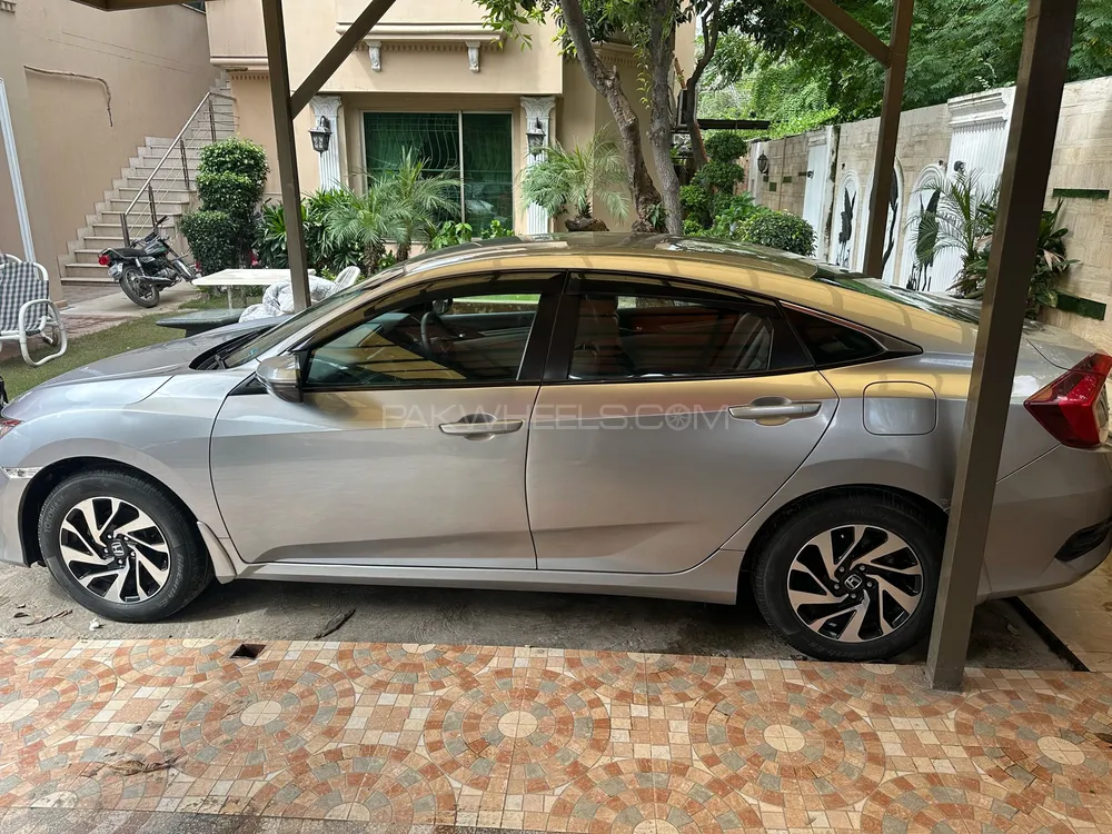 Honda Civic 2017 for Sale in Lahore Image-1