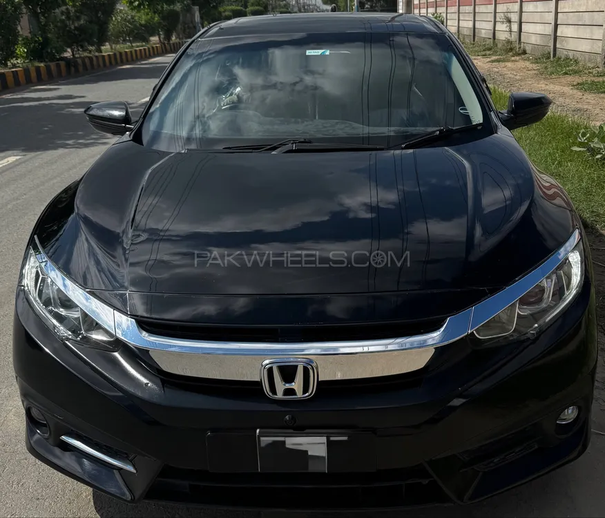 Honda Civic 2017 for Sale in Pak pattan sharif Image-1