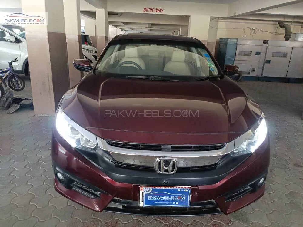 Honda Civic 2018 for Sale in Karachi Image-1