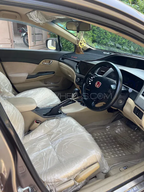 ہونڈا سوک 2013 for Sale in لاہور ہونڈا سوک 2013 for Sale in لاہور Image-6