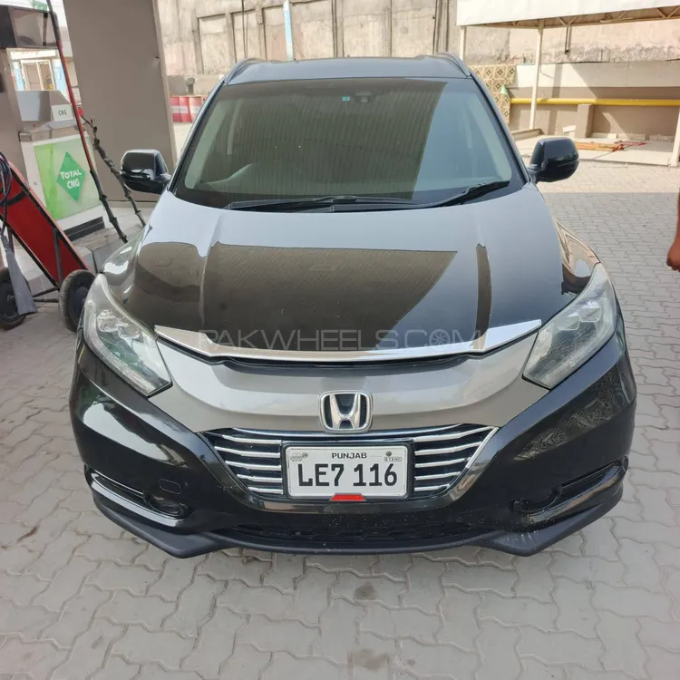 Honda Vezel 2014 for Sale in Islamabad Image-1