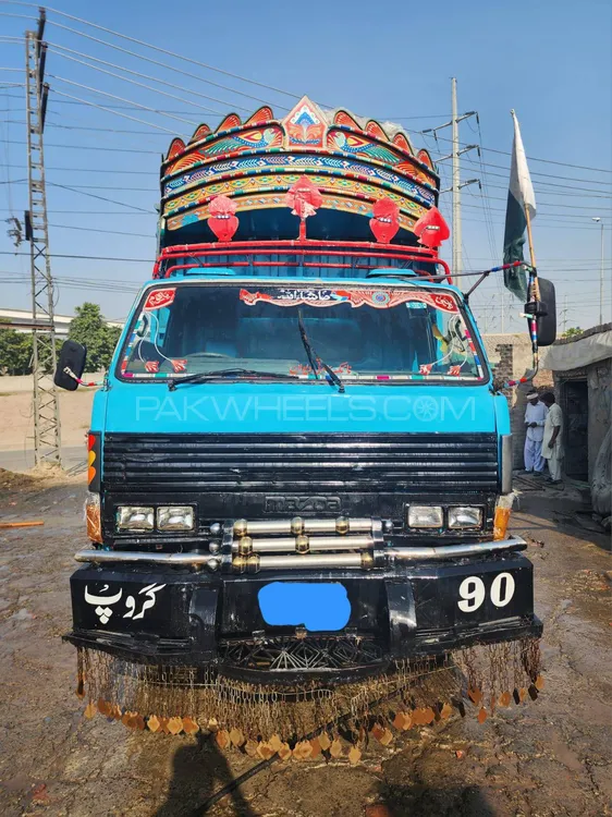 Mazda Titan 2006 for Sale in Lahore Image-1