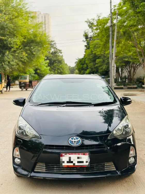 Toyota Aqua 2012 for Sale in Karachi Image-1