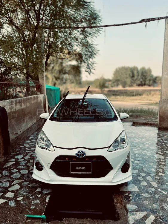 Toyota Aqua 2015 for Sale in Mardan Image-1