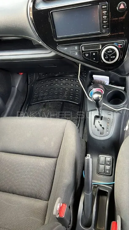 Toyota Aqua 2018 for Sale in Sukkur Toyota Aqua 2018 for Sale in Sukkur Image-5