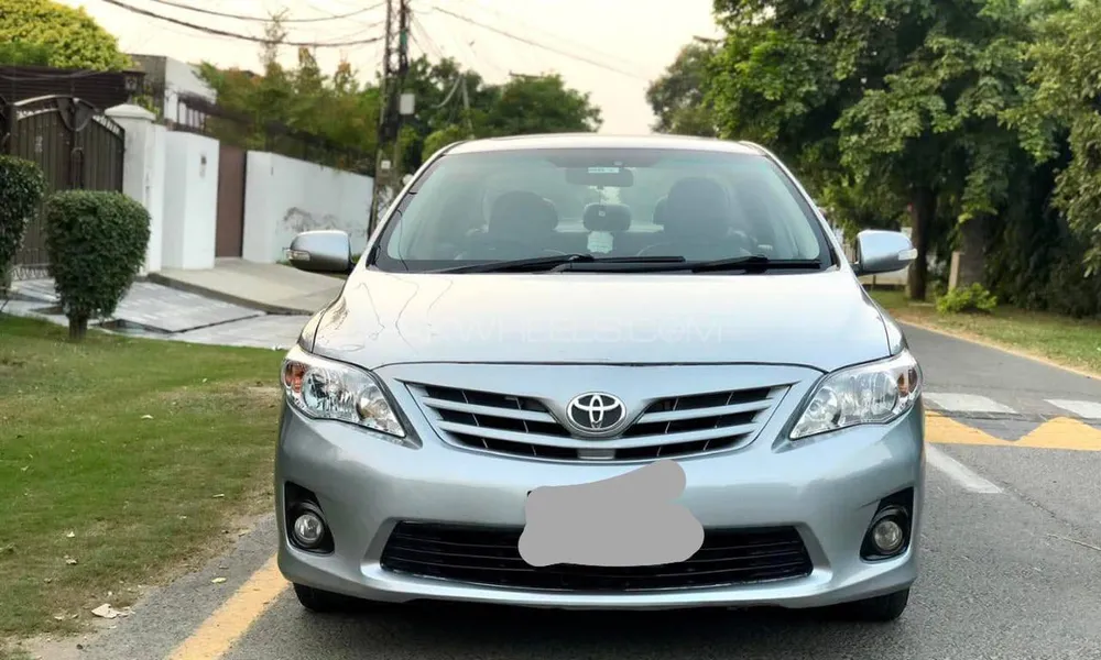 Toyota Corolla 2013 for Sale in Islamabad Image-1