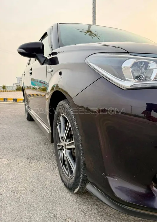 Toyota Corolla Fielder 2015 for Sale in Lahore Image-1