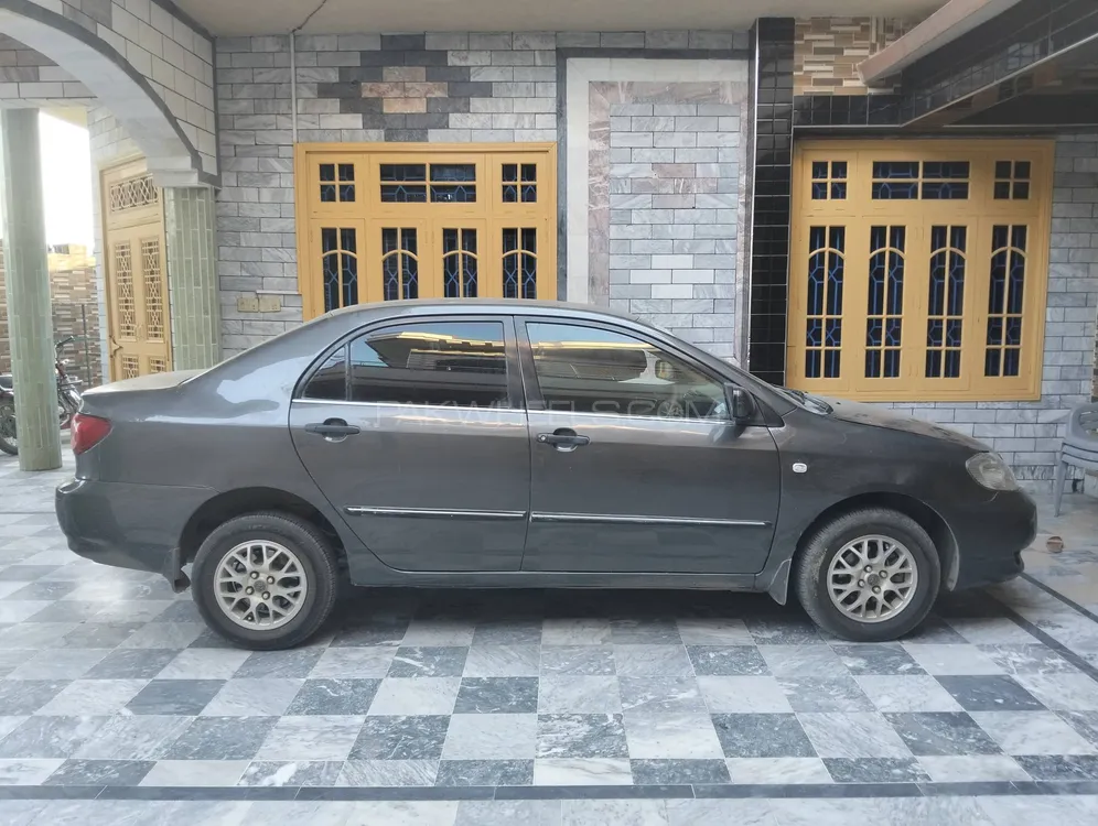 Toyota Corolla 2006 for Sale in Kharian Image-1
