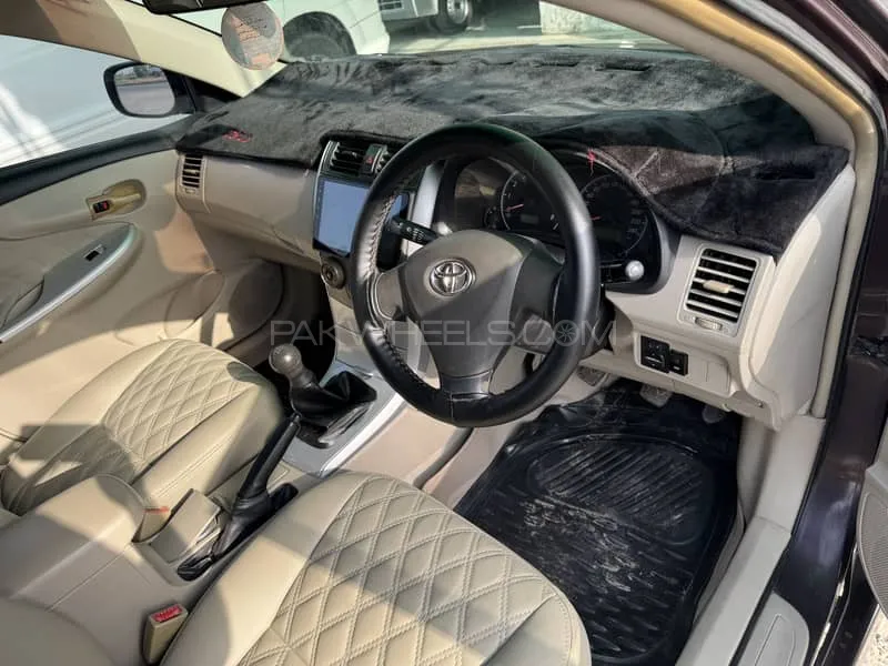 Toyota Corolla 2012 for Sale in Okara Image-1