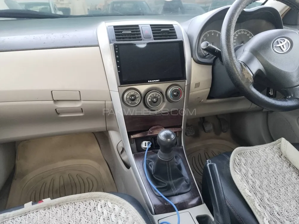 Toyota Corolla 2014 for Sale in Karachi Image-1