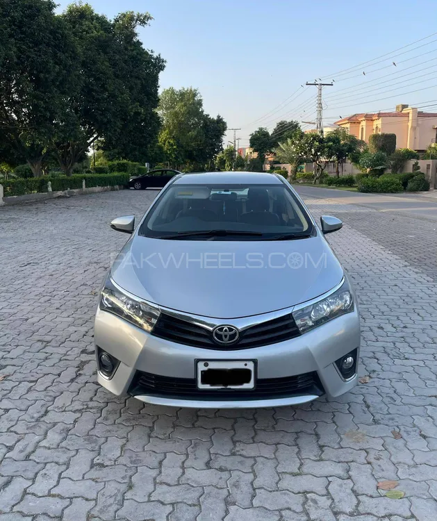 Toyota Corolla 2014 for Sale in Faisalabad Image-1