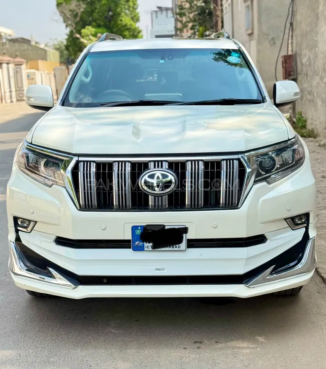 Toyota Prado 2011 for Sale in Faisalabad Image-1