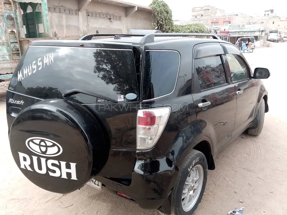 Toyota Rush 2010 for Sale in Karachi Image-1