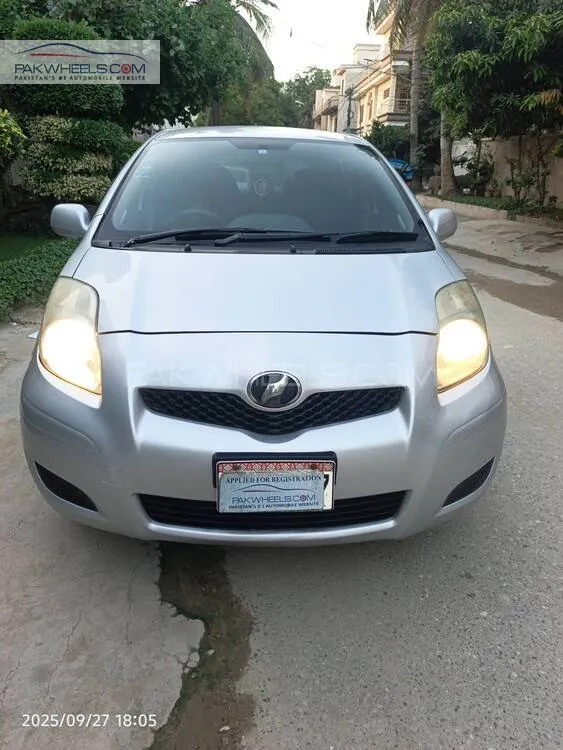 Toyota Vitz 2008 for Sale in Karachi Image-1
