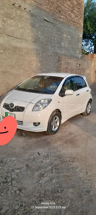 Toyota Vitz 2006 for Sale in Bannu Image-1