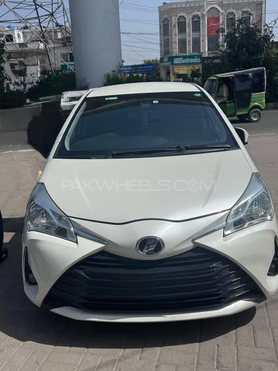 Toyota Vitz 2018 for Sale in Sargodha Image-1