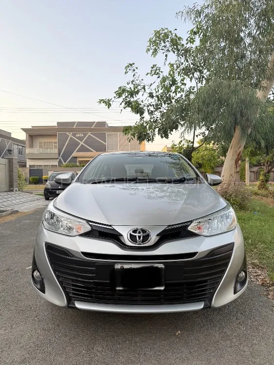 Toyota Yaris Sedan 2021 for Sale in Lahore Image-1