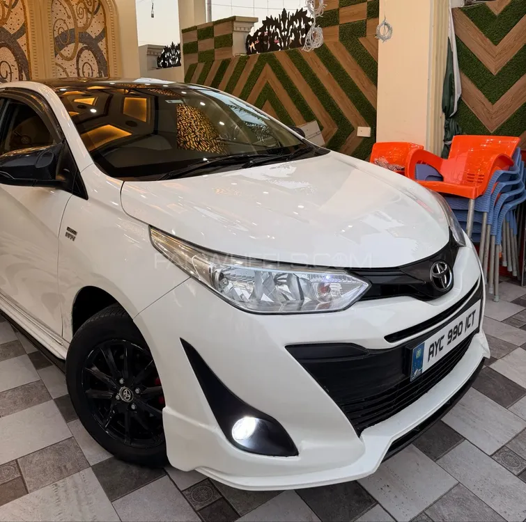 Toyota Yaris Sedan 2022 for Sale in Lahore Image-1