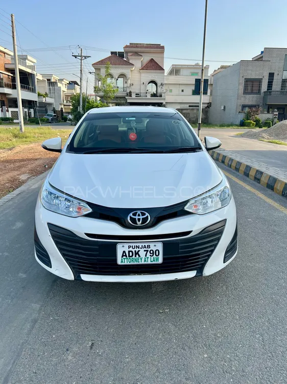 Toyota Yaris Sedan 2020 for Sale in Gujranwala Image-1