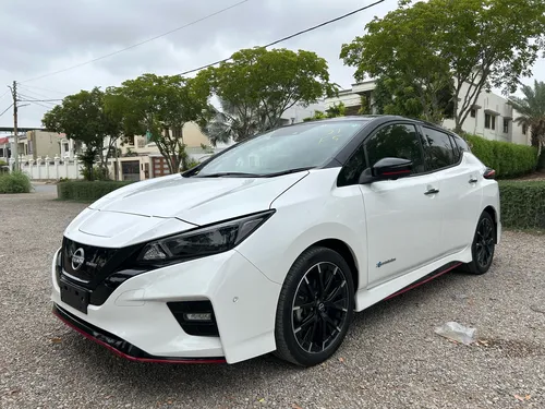 Nissan Leaf EV 2022