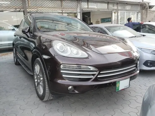 Porsche Cayenne S E-Hybrid Platinum Edition 2014