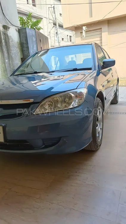 Honda Civic 2004 for Sale in Sialkot Image-1
