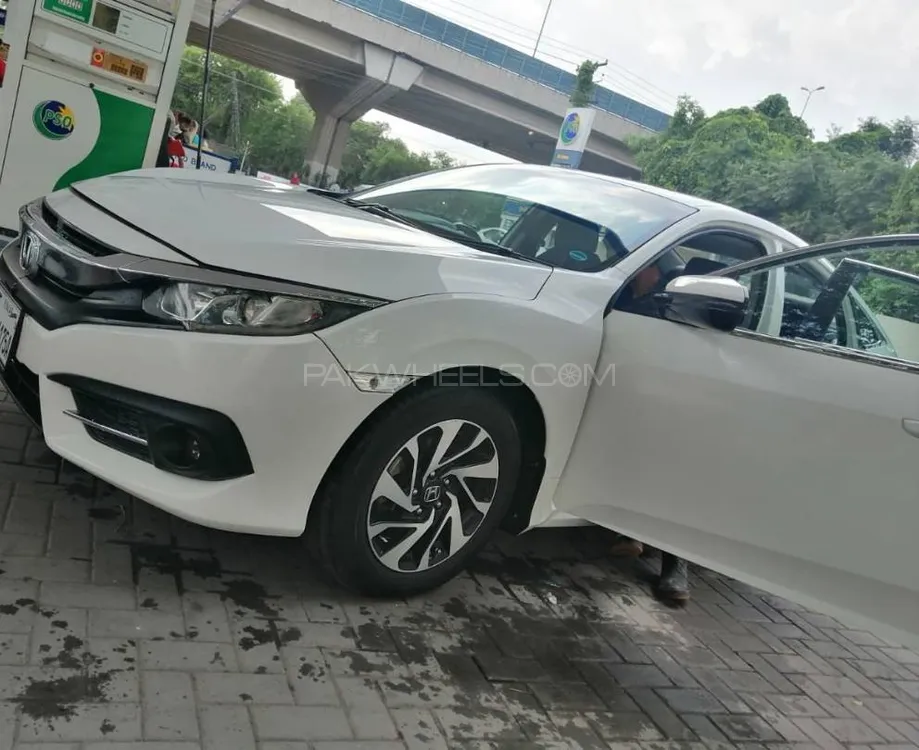 Honda Civic 2017 for Sale in Lahore Image-1