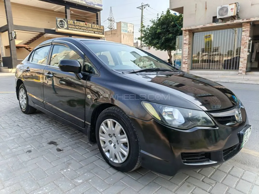 Honda Civic 2009 for Sale in Faisalabad Image-1
