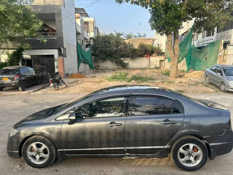 Honda Civic 2010 for Sale in Karachi Image-1