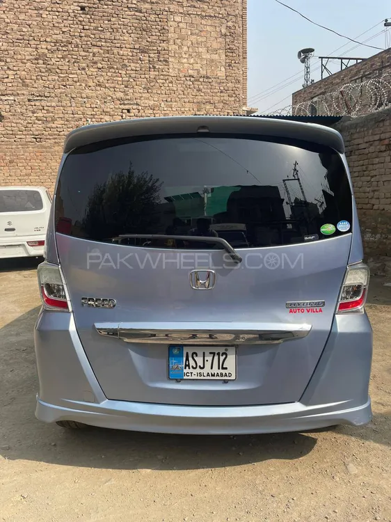 Honda Freed 2012 for Sale in Peshawar Image-1