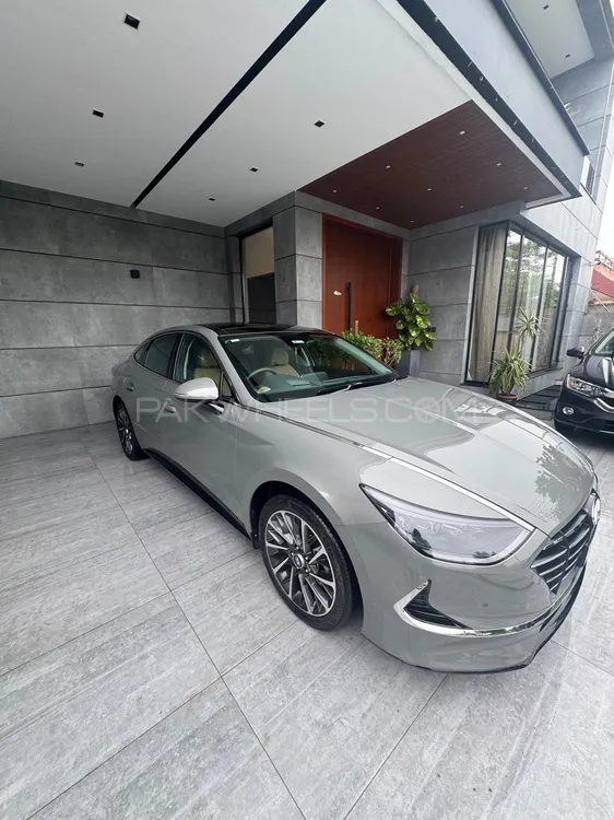 Hyundai Sonata 2025 for Sale in Lahore Image-1